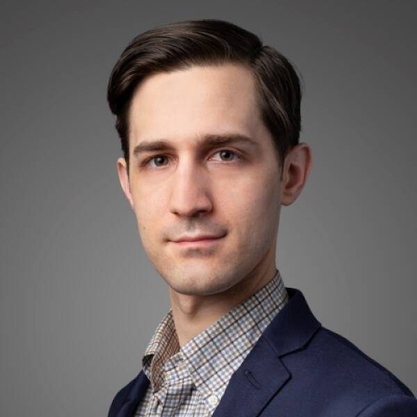 Michael DeLaMarre '09